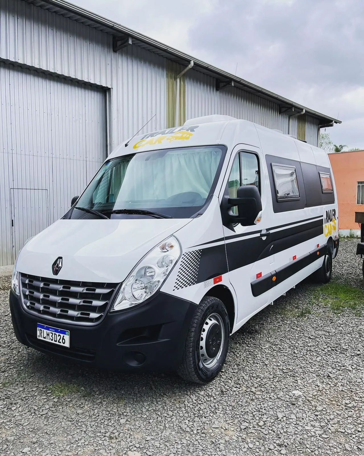 MOTORHOME MASTER PARA 4 PESSOAS 'AGUIA'